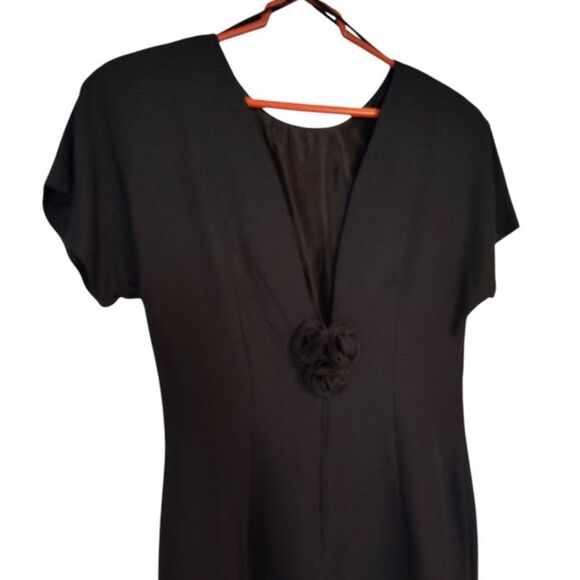 VTG Black Low Back Rosette Midi Sheath Dress Deadstock Size 14 *Fits like Large - Picture 8 of 15